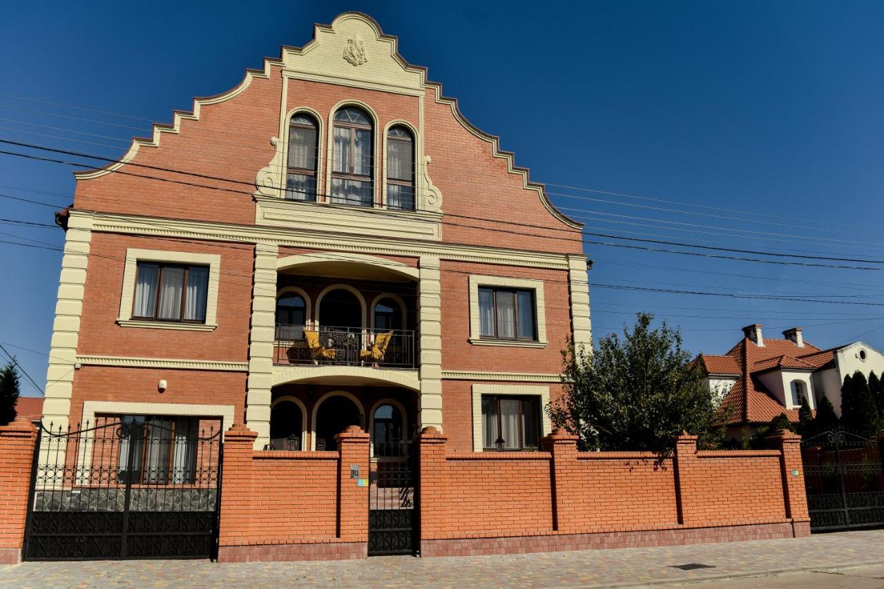 Villa Alfredo Odessa Exteriör bild