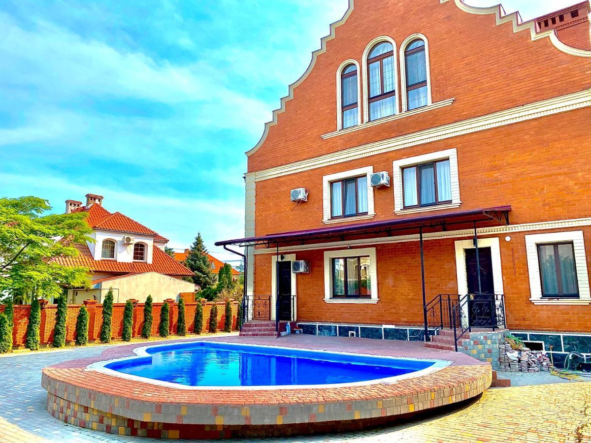 Villa Alfredo Odessa Exteriör bild