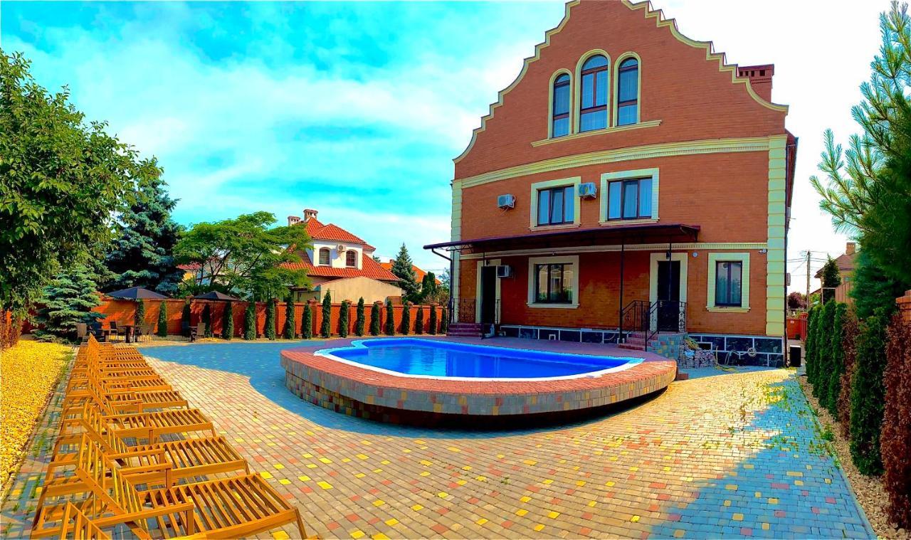 Villa Alfredo Odessa Exteriör bild